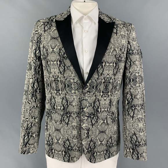 JUST CAVALLI Other - JUST CAVALLI Grey Black Snake Skin Print Cotton Blend Peak Lapel Sport Coat